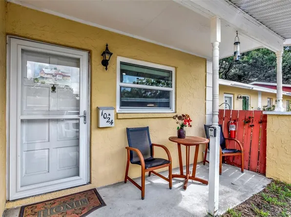 1024 De Soto Dr, Dunedin, FL 34698
