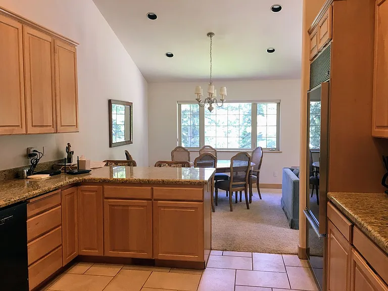 314 Ski Way — Photo 14