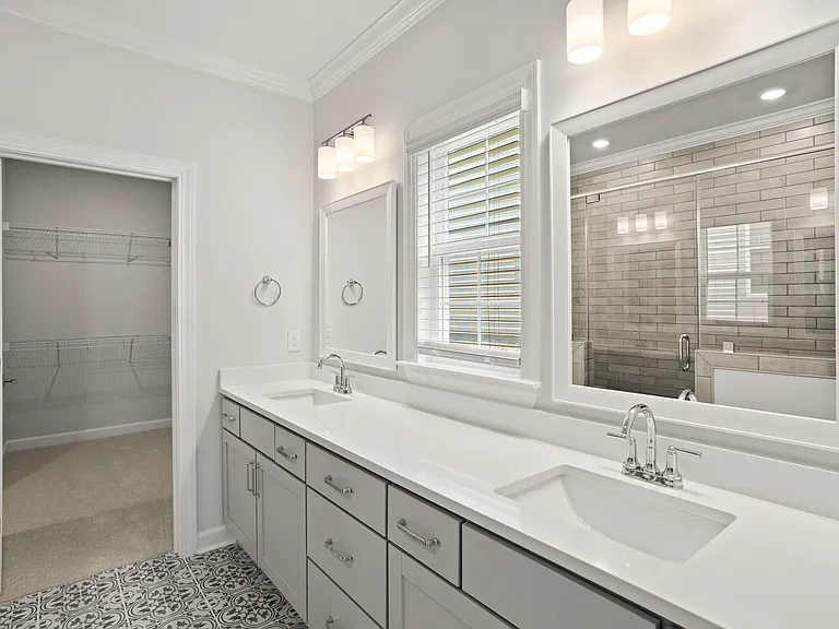 7043 New Horizons Ln — Photo 18