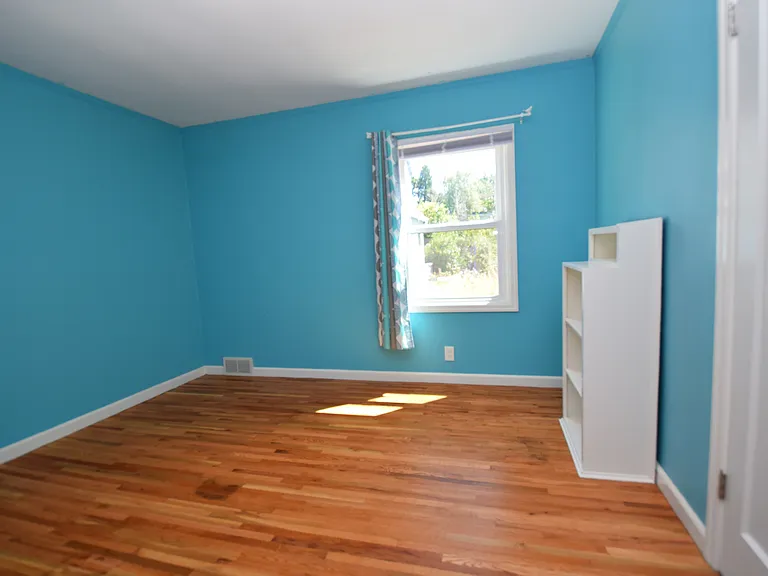 Bedroom 2 - Downstairs