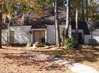 3 Springlake Cir, Valdosta, GA 31602