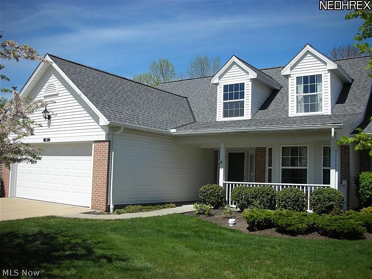 1st image of 211 Heather Ln