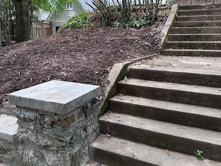 744 Saint Charles Ave NE #B — Photo 16