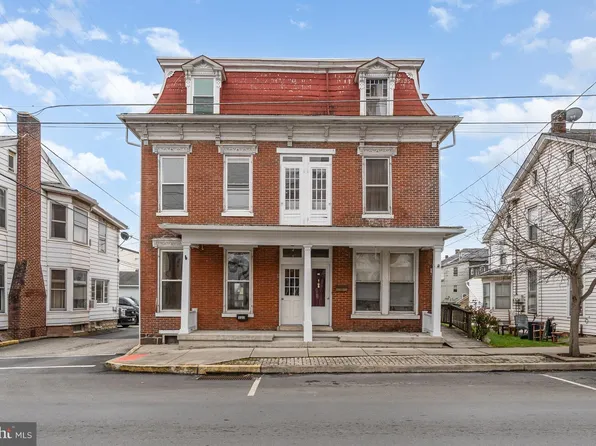 323 Market St, Newport, PA 17074