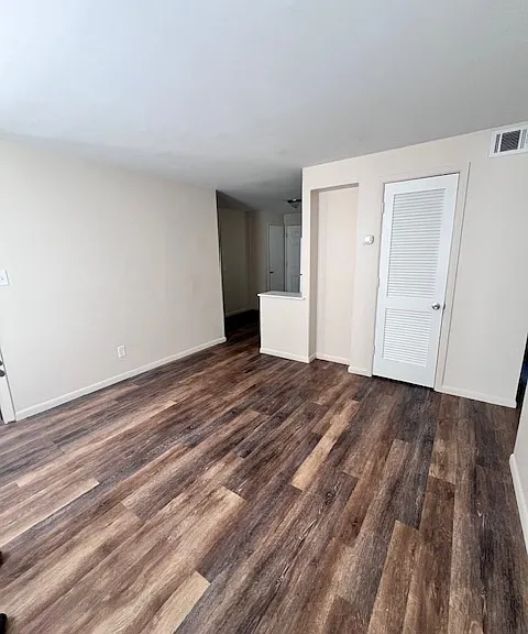 4764 Hilton Ave #A — Photo 7