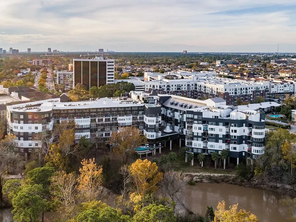 Bayou on the Bend apartments community photo