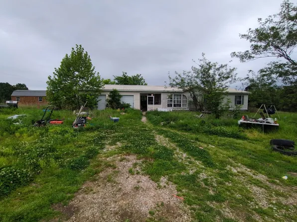424 Apple Ln, Goodman, MO 64843