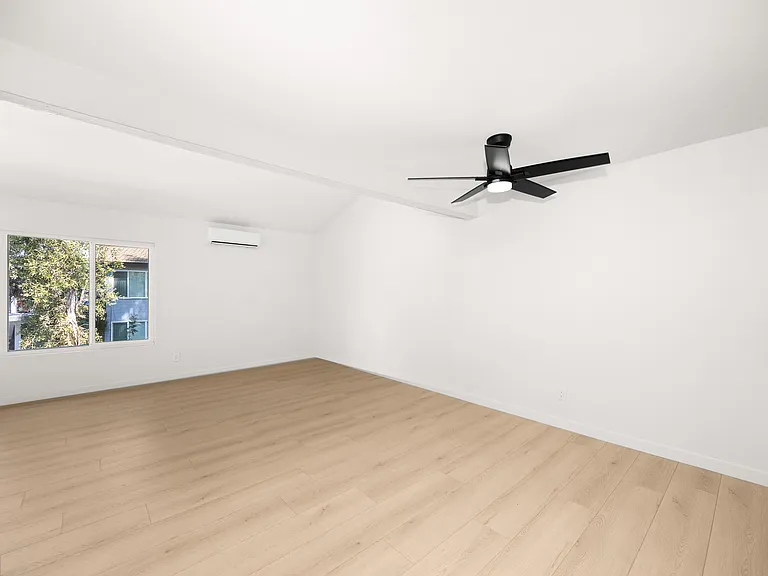 Cambridge Garden Apartments — Photo 10