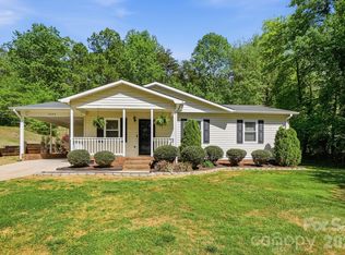 3444 N Oxford St, Claremont, NC 28610