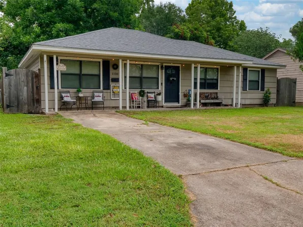 1120 Woodbine Drive, West Columbia, TX 77486