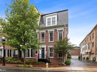 1860 Carpenter Rd, Alexandria, VA 22314