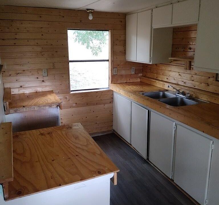 1st image of 68 Nome Dr