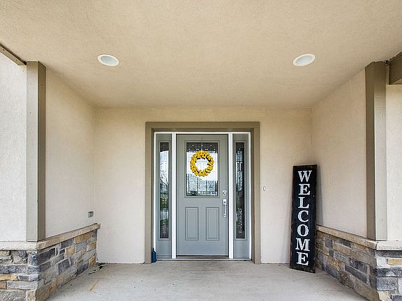 3rd image of 3536 Spyglass Hill Dr