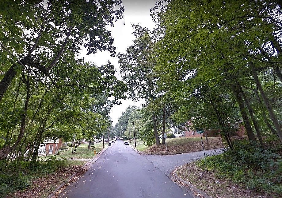 1st image of Longview Dr