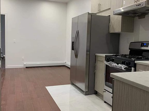 4th image of 7329 Grand Ave #2L