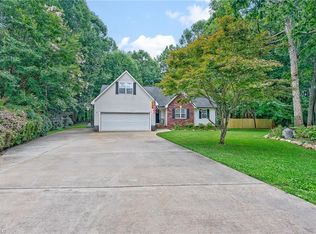 1106 Castlebrook Dr, Salisbury, NC 28146