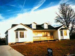 4008 Meadow Ln, Muskegon, MI 49444