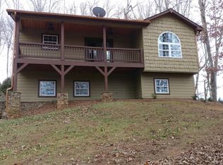 1512 Smithfield Ln, Young Harris, GA 30582