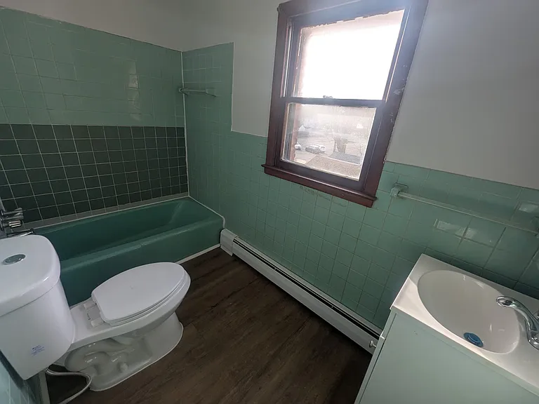880 1st Ave #3A — Photo 7