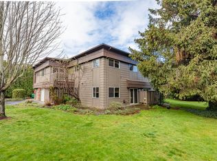917 Pacific Ave UNIT 19, Hood River, OR 97031