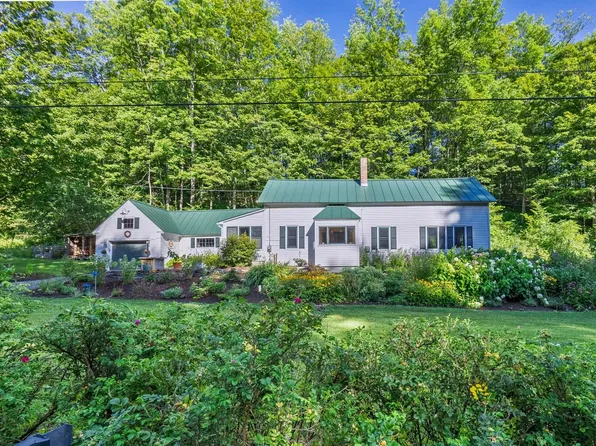 8133 Pomfret Road, Pomfret, VT 05053