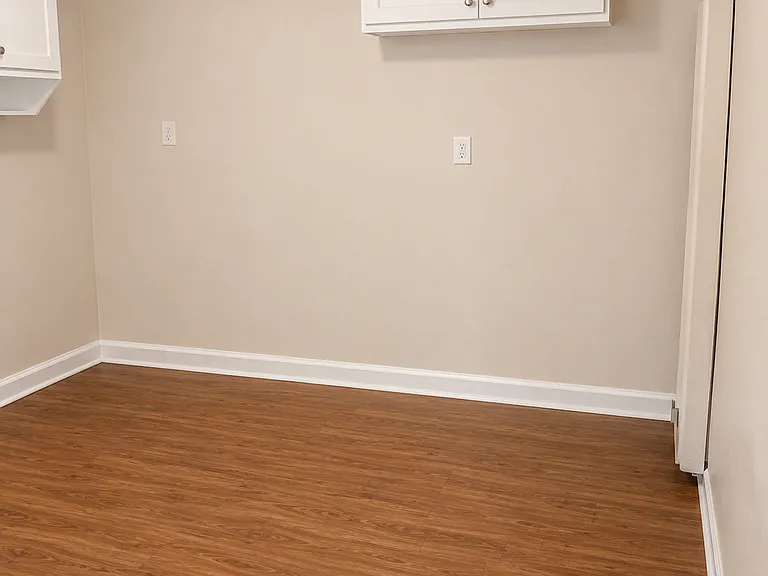 2468 Yale Ave #2468 YALE AVENUE — Photo 4