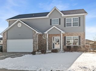 2252 Runway Dr, New Lenox, IL 60451
