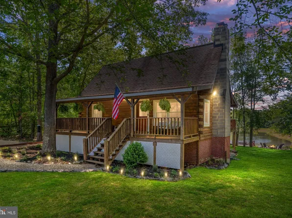 2 Heights Ct, Ruther Glen, VA 22546