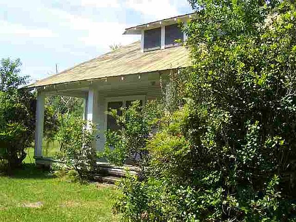 5th image of 2885 N 10th St