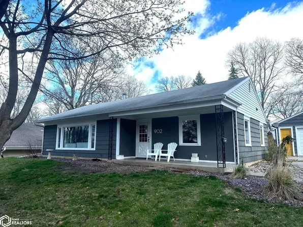 902 N Park Ave, Algona, IA 50511