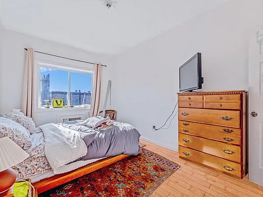 Sold by Peace of Mind Realty | media 61