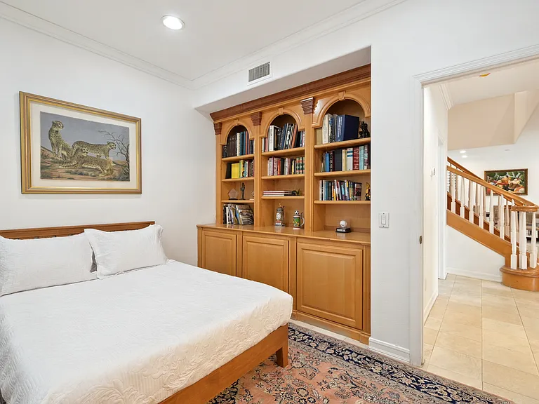 1417 High Bluff Dr — Photo 38