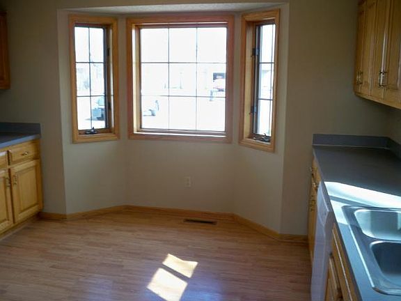 3rd image of 14160 Tungsten St NW