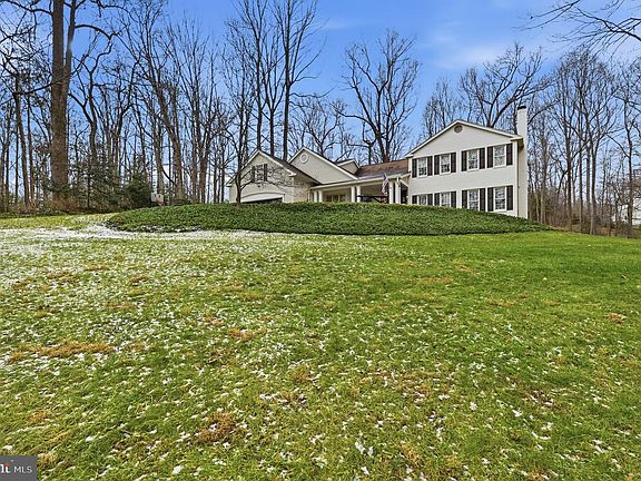 4th image of 11728 Stuart Mill Rd