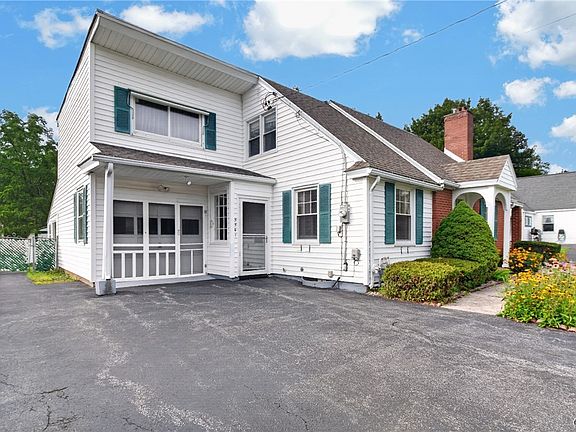 2nd image of 5541 Walker Rd