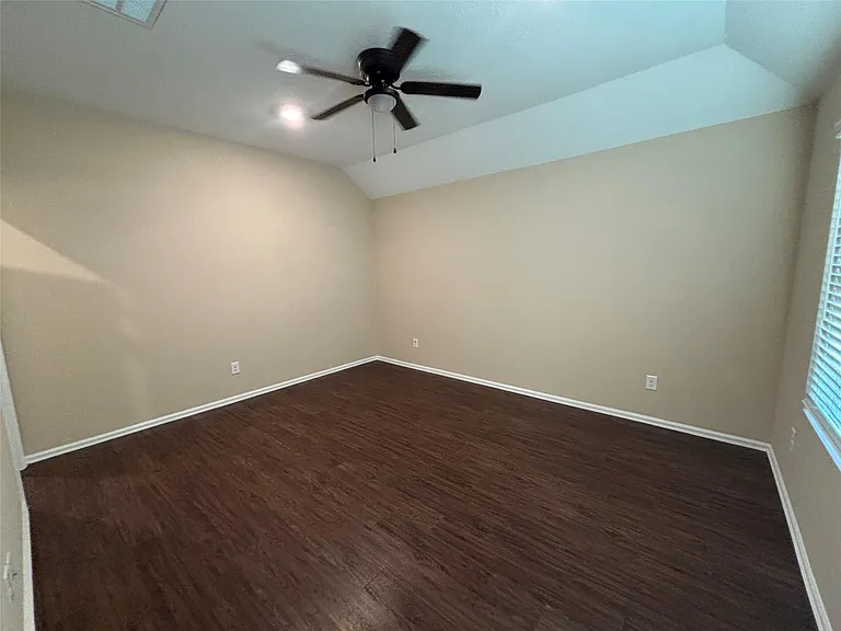 22653 Malvicino Dr — Photo 9