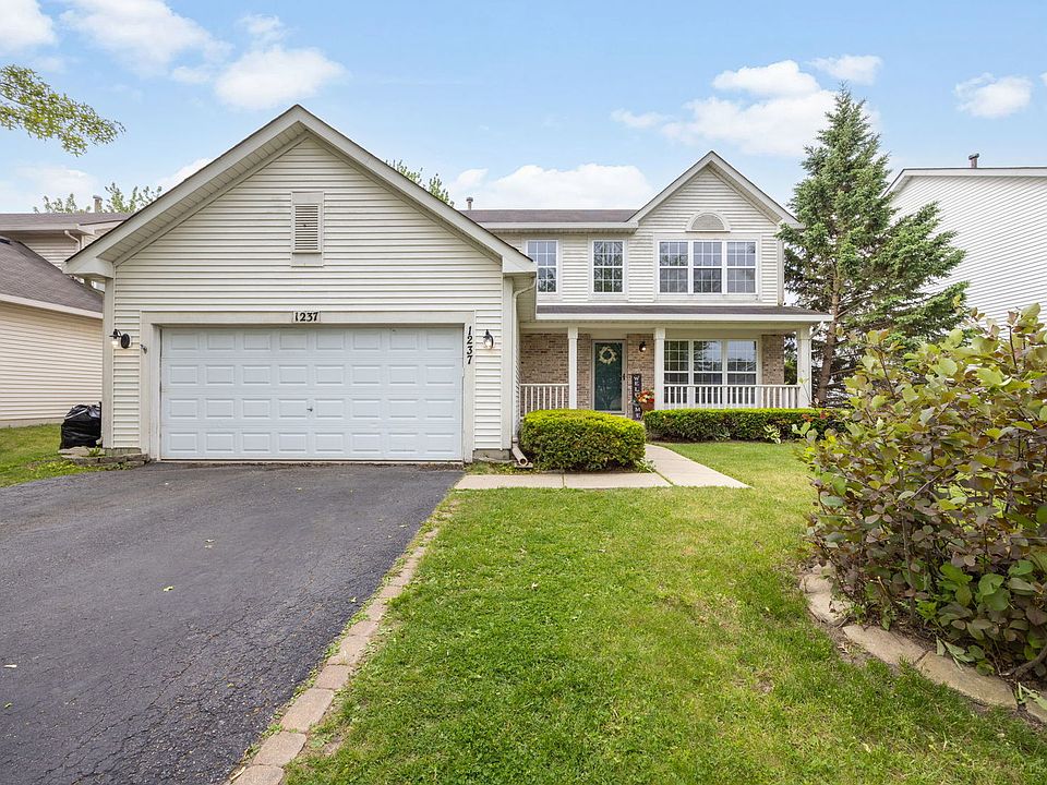1st image of 1237 E Greystone Dr