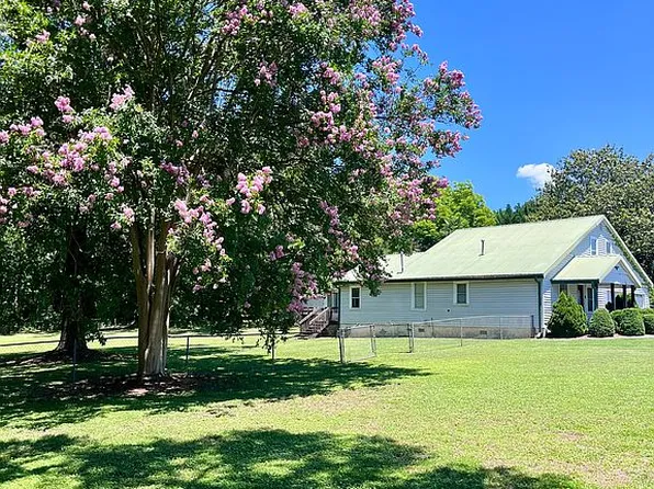 2576 Park Rd, Fountain Inn, SC 29644