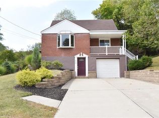 419 Orchard Dr, Pleasant Hills, PA 15236