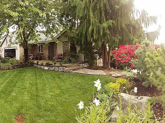 2nd image of 6132 69th Ave NE
