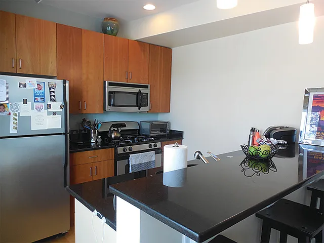 Building Photo - 155 Washington St #203