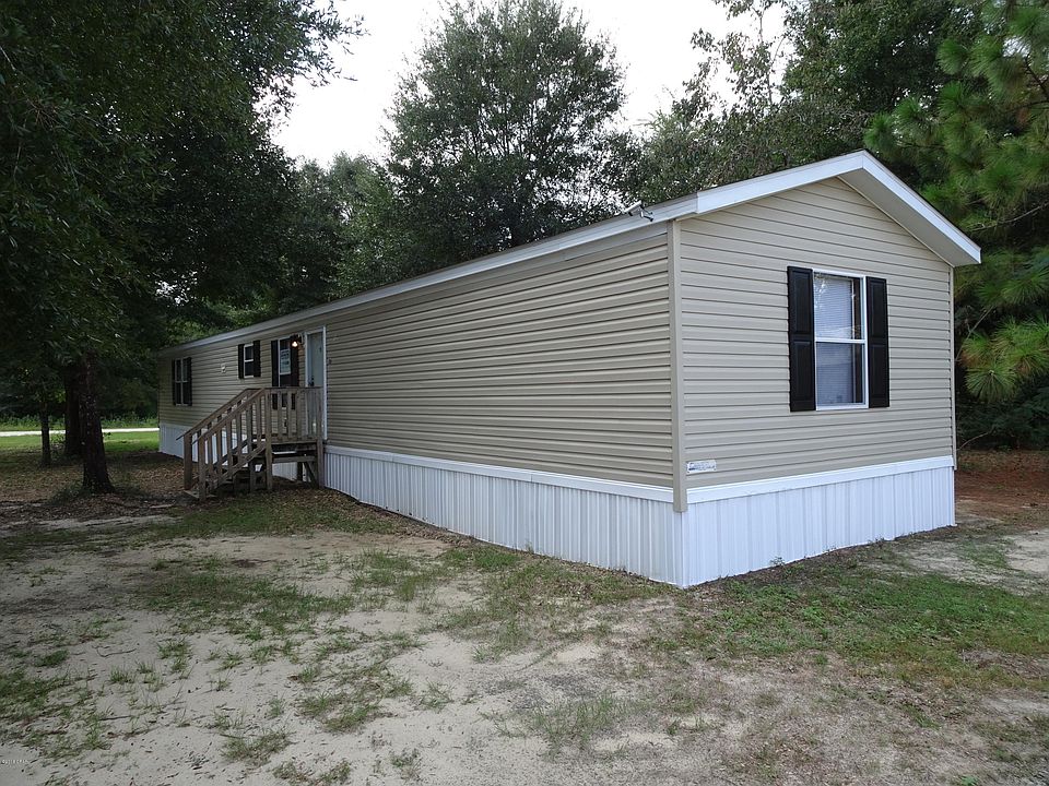 1st image of 20 Silk Oak Dr