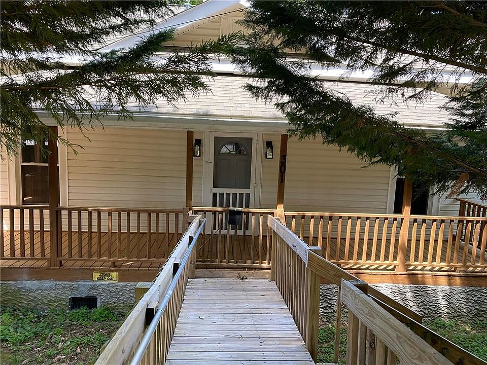 301 Chiquola Ave, Honea Path, SC 29654 Zillow