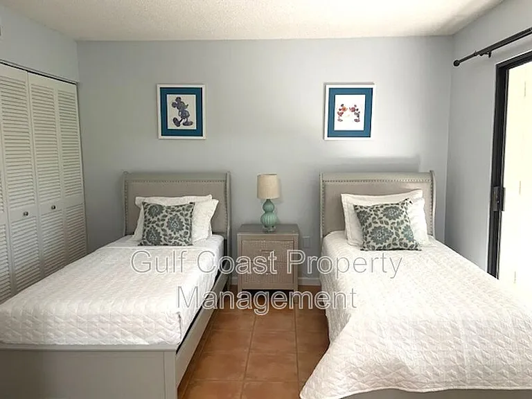 4574 Ringwood Mdw — Photo 16