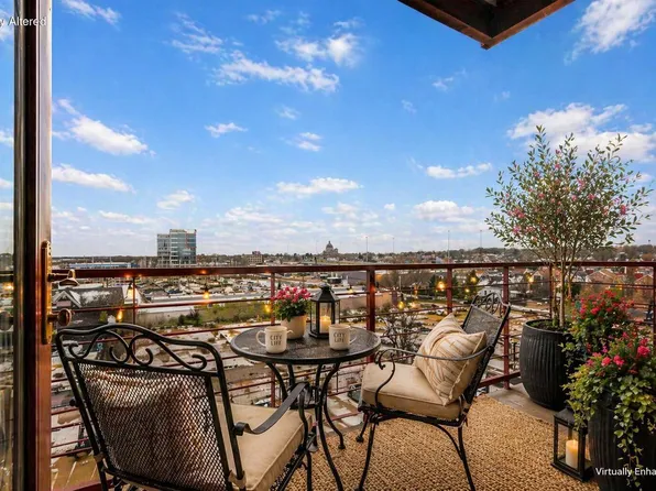 215 W Maple STREET #307, Milwaukee, WI 53204