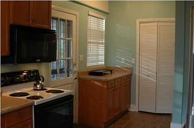 4th image of 4019 Saint Elmo Ave