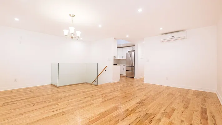 Rented by Nooklyn NYC LLC | media 8