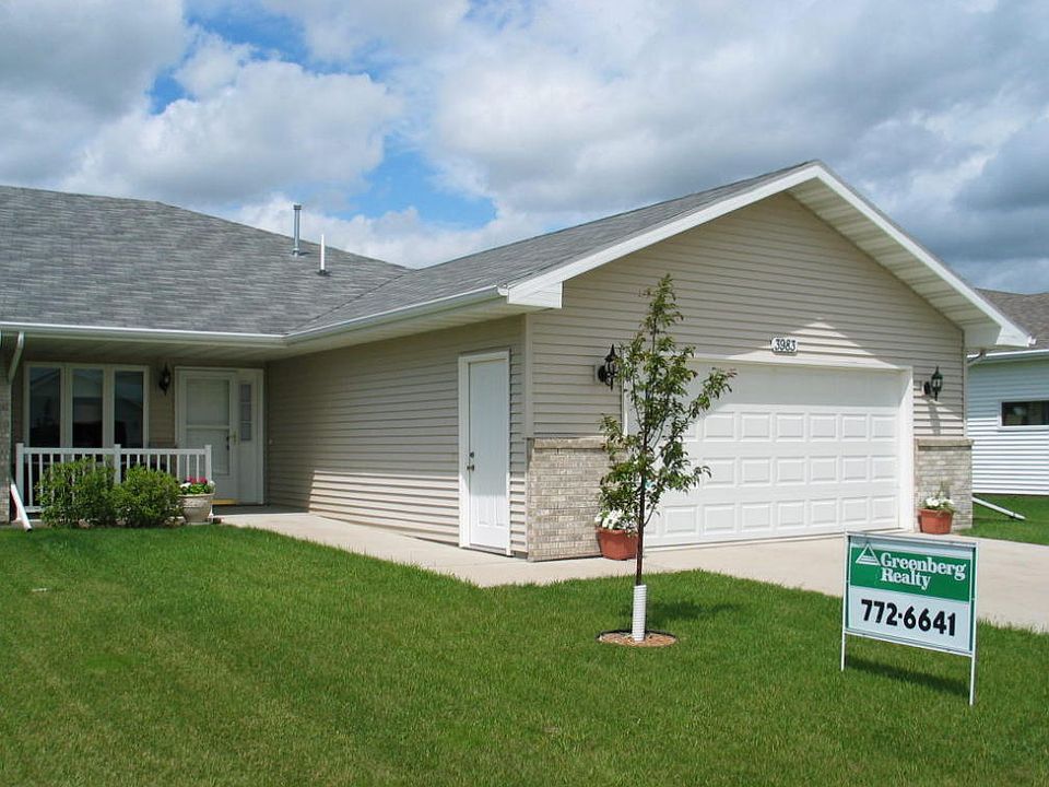 1st image of 3983 Dakota Dr