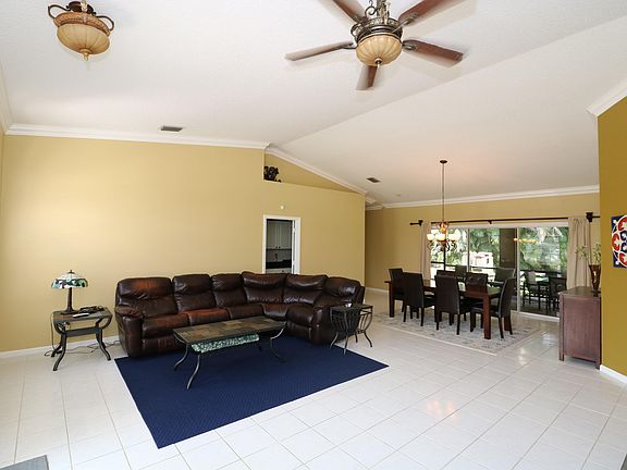 Home For Sale In Saratoga