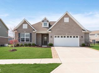 981 Mound St, Bargersville, IN 46106